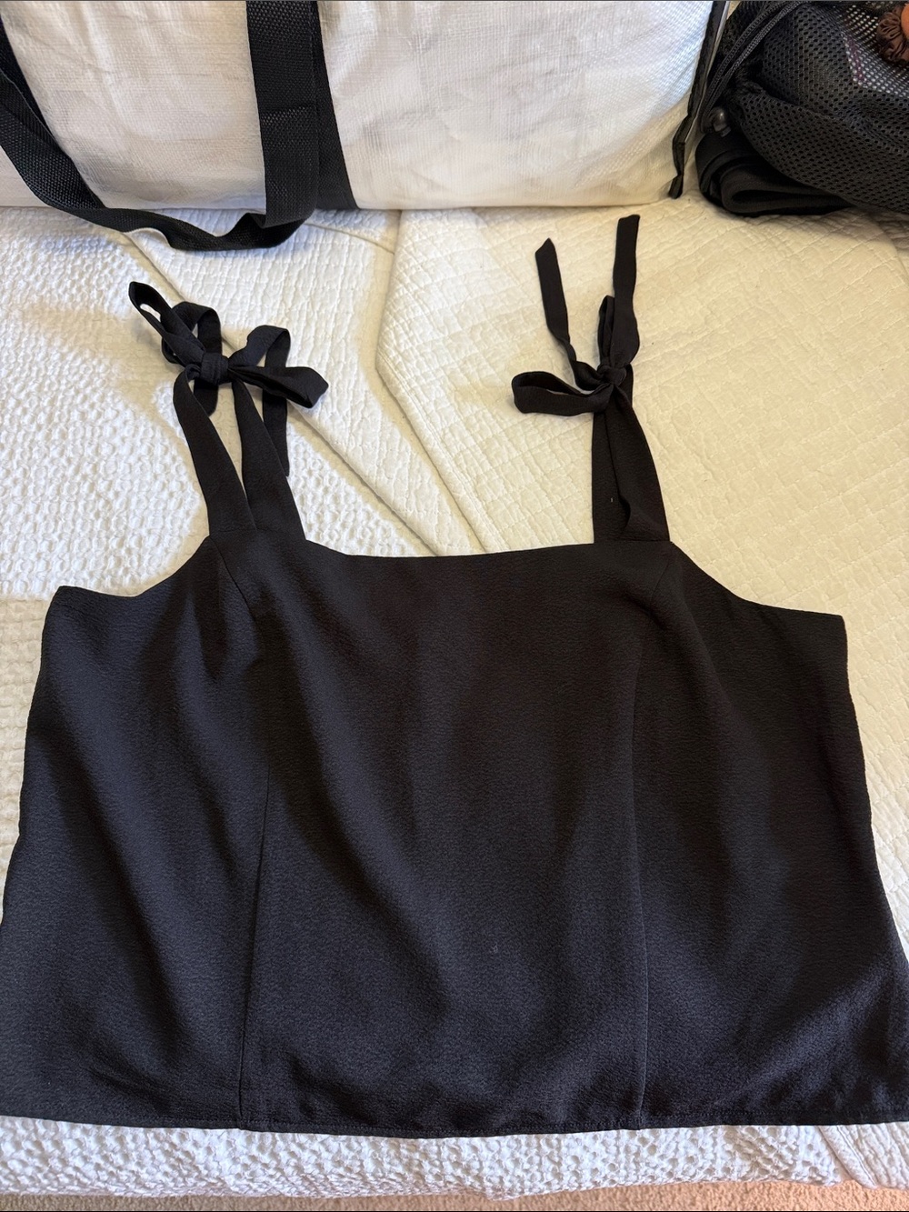 Old Navy Tie-Shoulder Tank in Black
